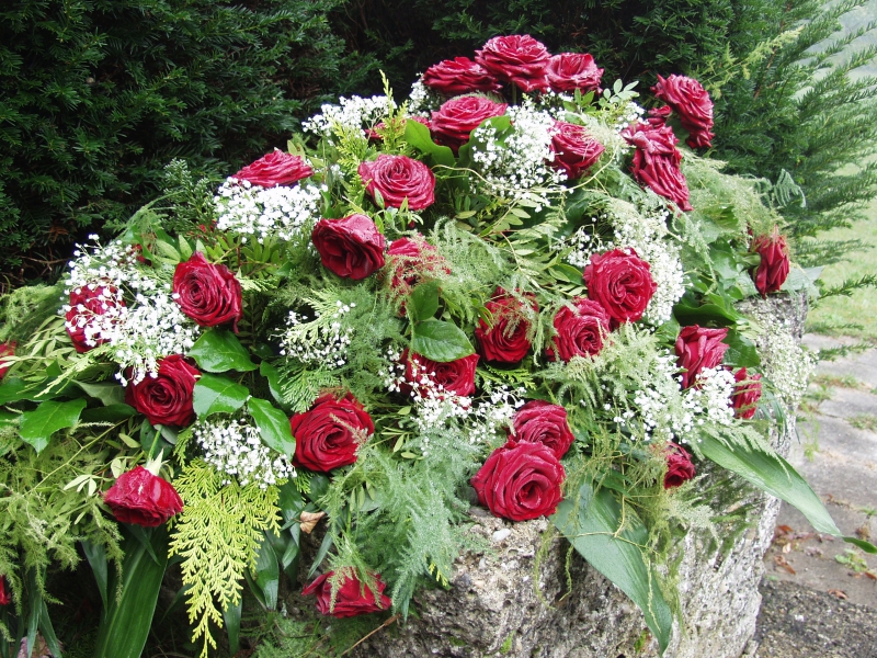 funeraire-OPIO-min_roses-61203